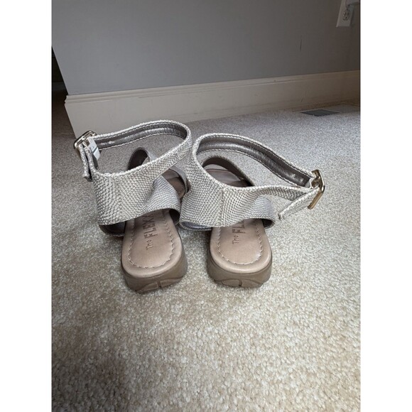 The Flexx Wedge Sandal Pewter-Colored Lizard-Embossed Leather Size 8 - Picture 4 of 8
